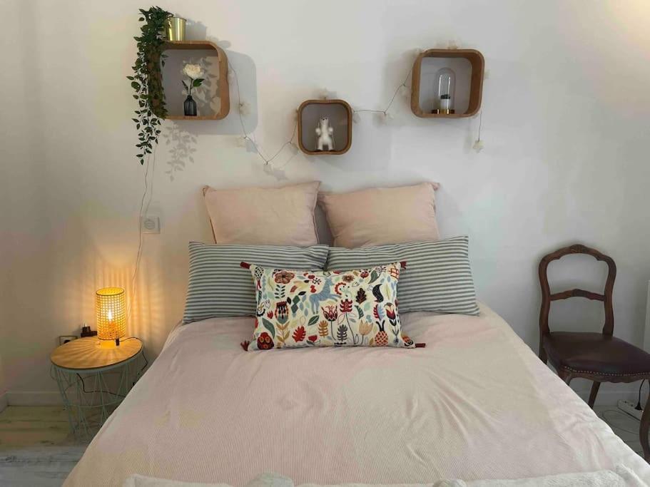 Charming Studio To Venelles 10 Minutes From Aix Экстерьер фото