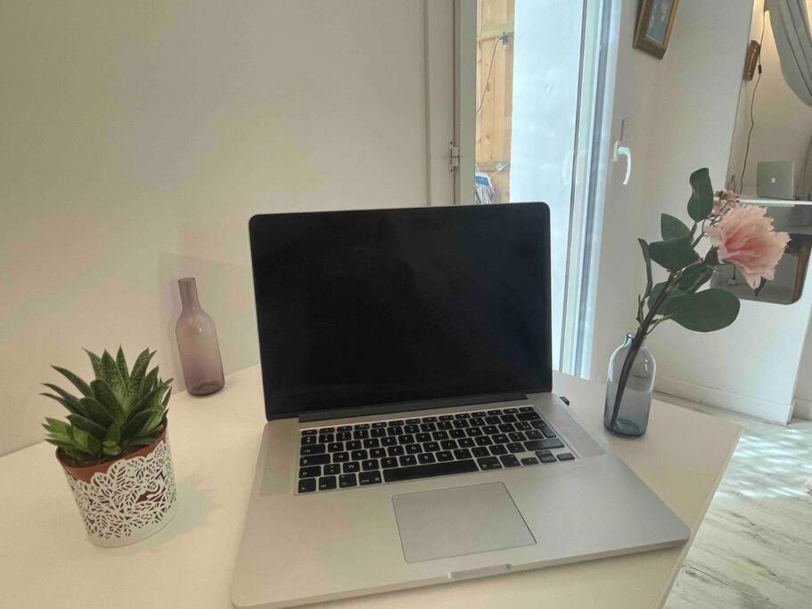 Charming Studio To Venelles 10 Minutes From Aix Экстерьер фото